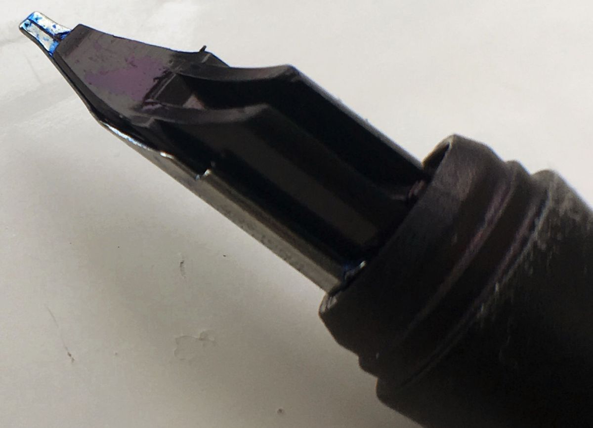 W. H. Smith Calligraphy Pen with broad nib